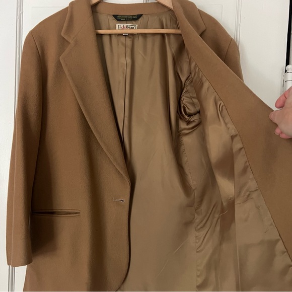 LL BEAN Vintage Camel Wool Blazer in Size 10P - Picture 3 of 7